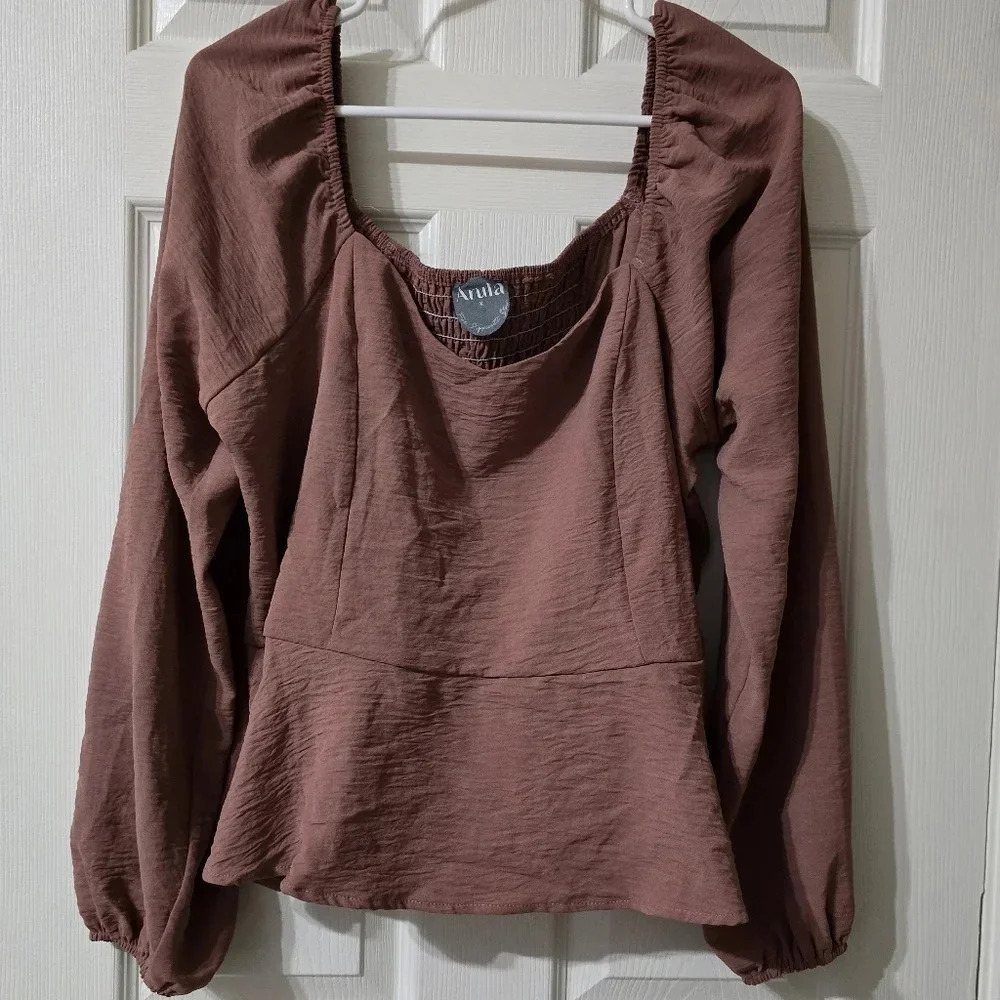 Arula Smocked Back Dusty Mauve Blouse w/ Peplum Ruffle Hem & Puff Shoulder, EUC!